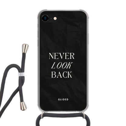 Never Back - iPhone 8 Handyhülle Crossbody case mit Band