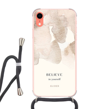 Believe in yourself - iPhone XR Handyhülle Crossbody case mit Band